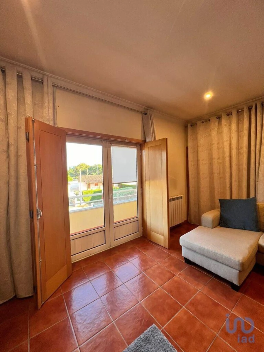 Moradia T2 para Venda em Veade, Gagos e Molares Foto 2