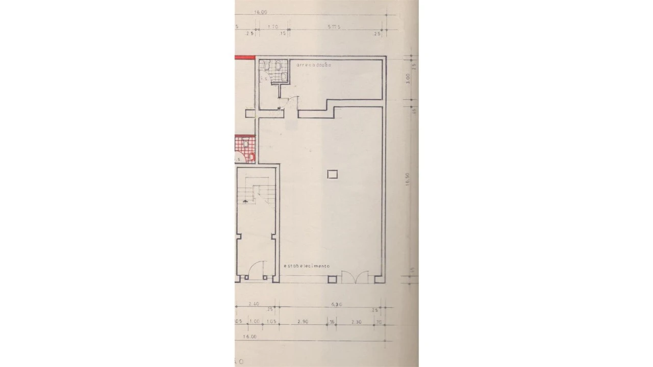 Loja para Arrendamento em Almada, Cova da Piedade, Pragal e Cacilhas Foto 9
