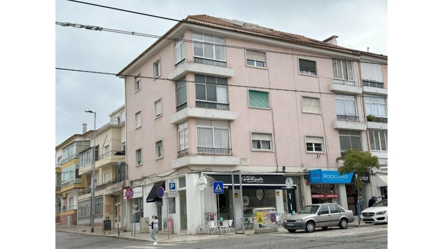 Loja para Arrendamento em Almada, Cova da Piedade, Pragal e Cacilhas Foto 7