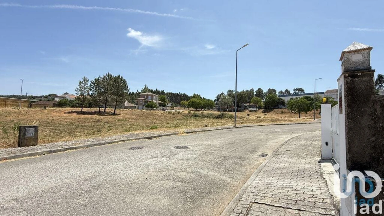 Terreno para Venda em Alcanede Foto 5