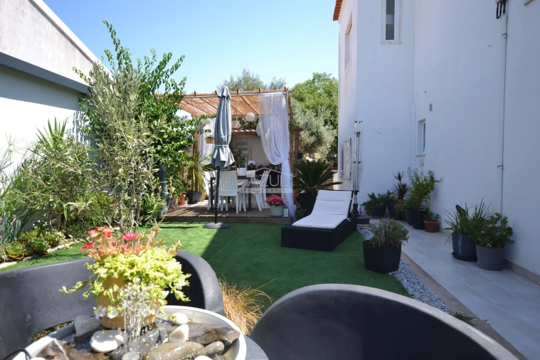 Apartamento T2 para Venda em Ferreiras Foto 28