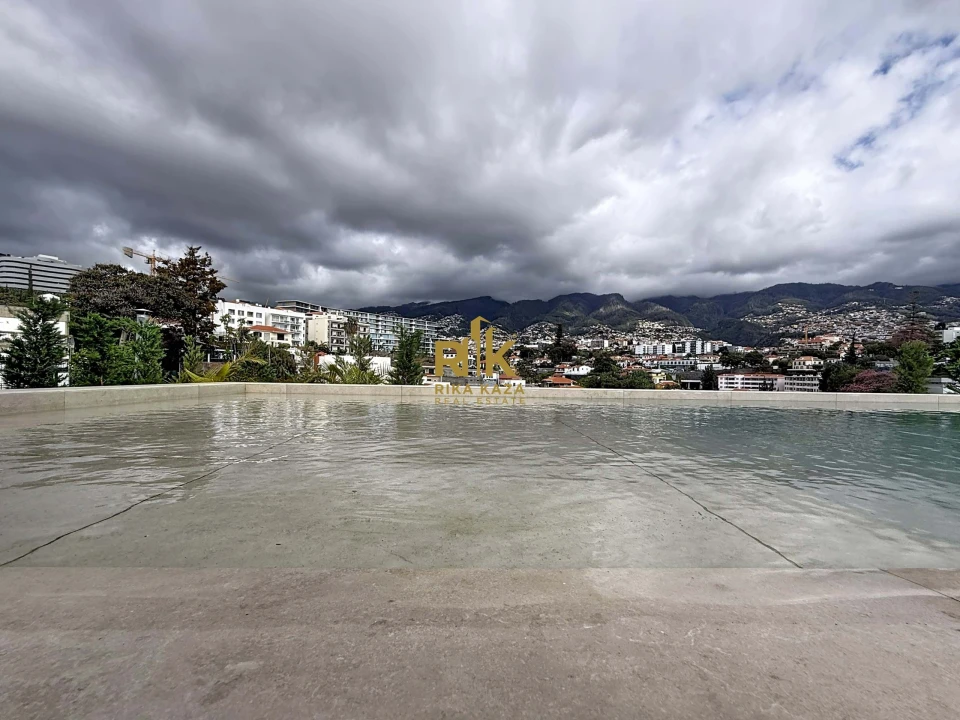 Apartamento T3 para Venda em São Martinho Foto 23