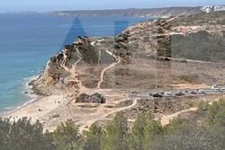 Terreno para Venda em Portimão Foto 8