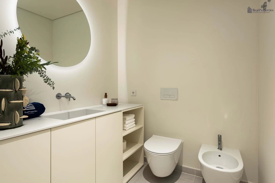 Apartamento T2 para Venda em Quarteira Foto 11