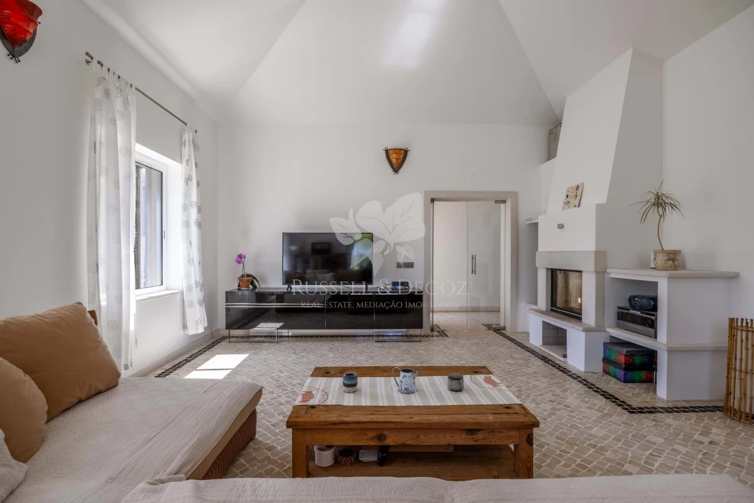 Moradia T6 para Venda em Conceição e Cabanas de Tavira Foto 8