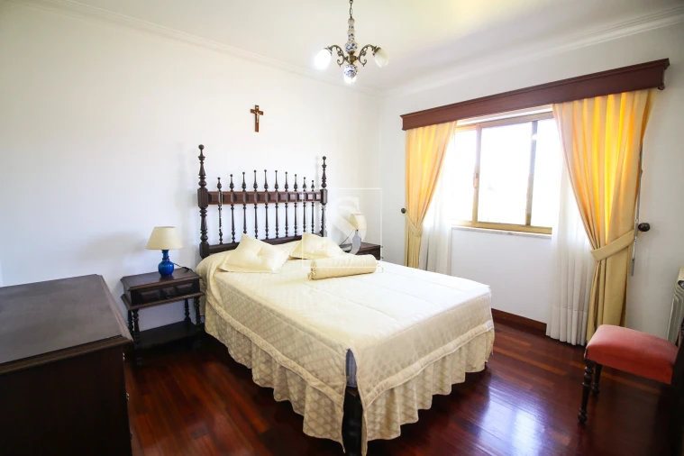 Moradia T4 para Venda em Tadim Foto 19