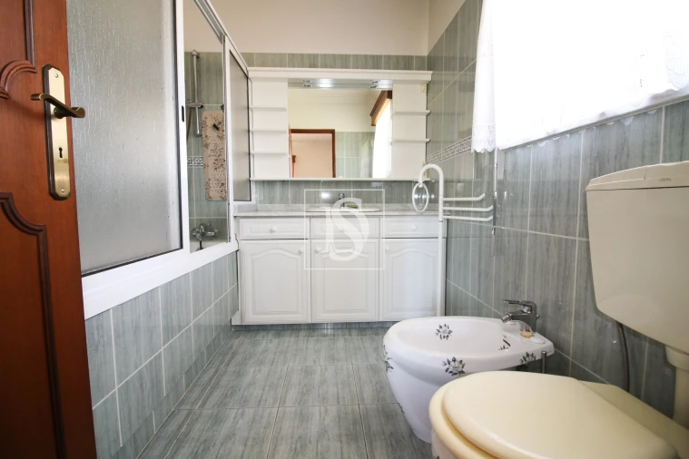 Moradia T4 para Venda em Tadim Foto 18