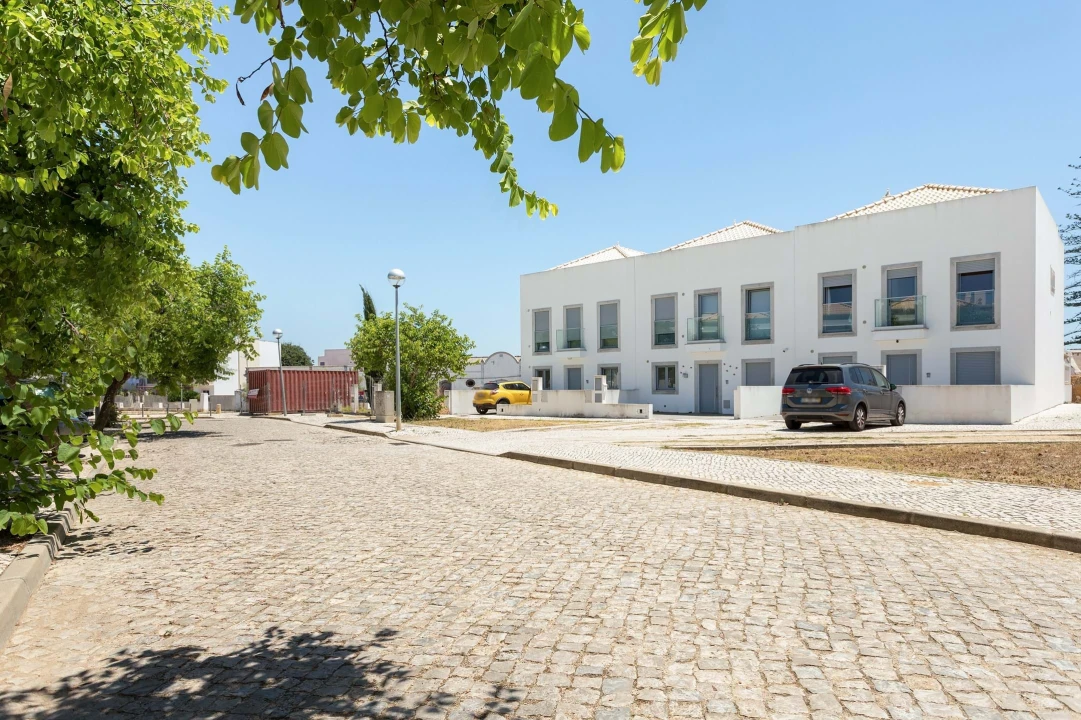 Moradia T3 para Venda em Olhão Foto 6