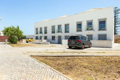 Moradia T3 para Venda em Olhão