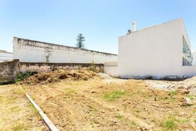 Moradia T3 para Venda em Olhão