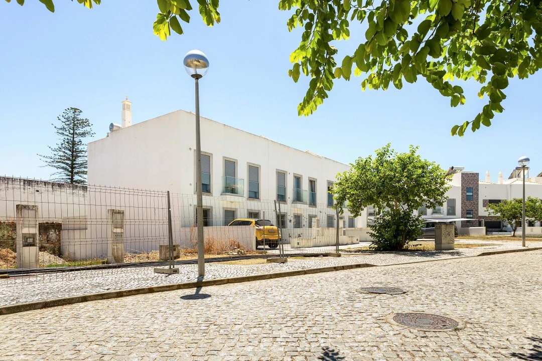Moradia T3 para Venda em Olhão Foto 3