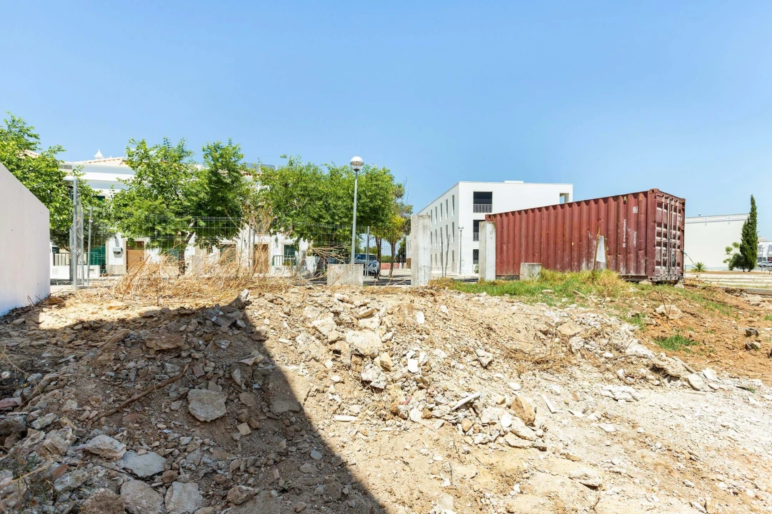 Moradia T3 para Venda em Olhão Foto 22