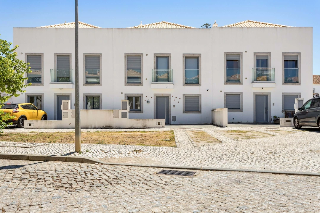 Moradia T3 para Venda em Olhão Foto 5