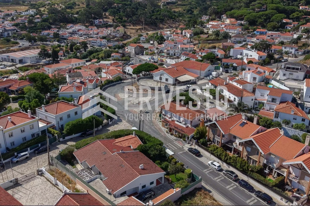 Terreno para Venda em Alcabideche Foto 3