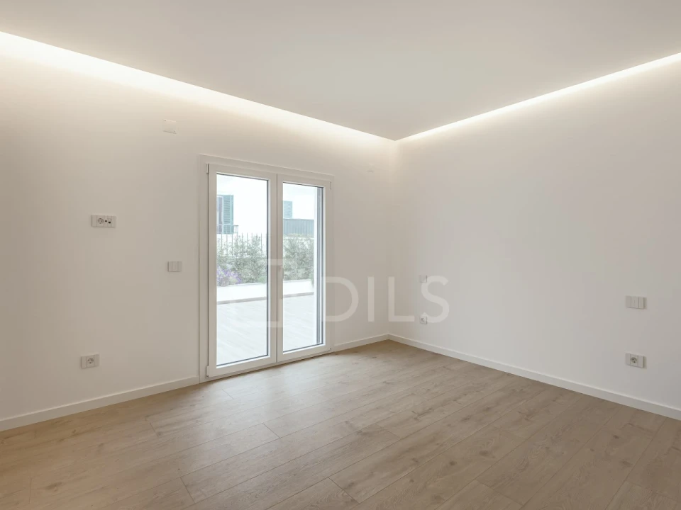 Apartamento T3 para Venda em Carcavelos e Parede Foto 23