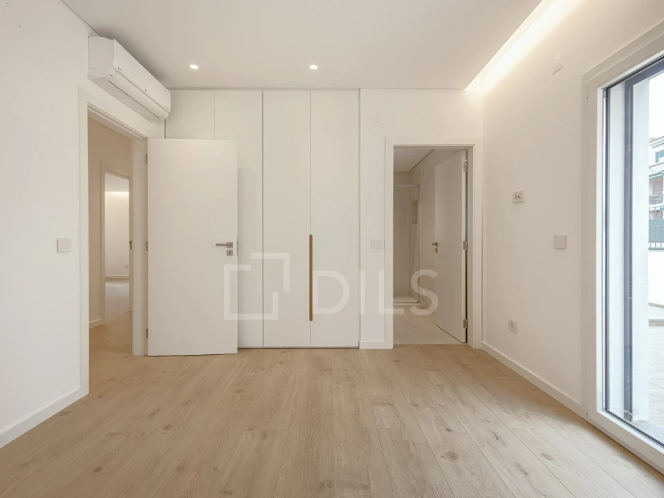 Apartamento T3 para Venda em Carcavelos e Parede Foto 24