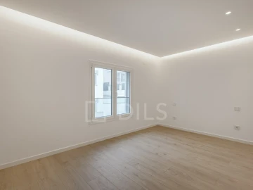 Apartamento T3 para Venda em Carcavelos e Parede