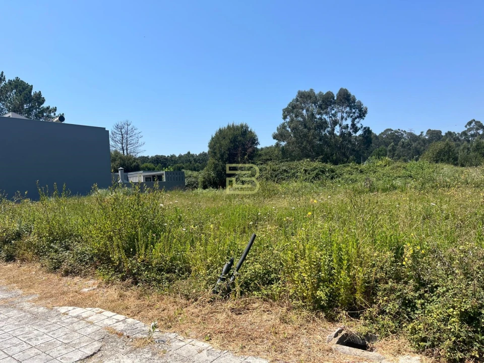 Terreno para Venda em Ermesinde Foto 4