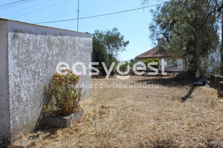 Moradia T2 para Venda em Mouriscas Foto 5