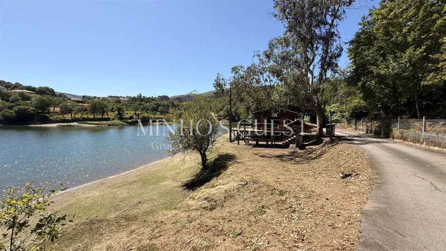 Moradia T3 para Venda em Guilhofrei Foto 19