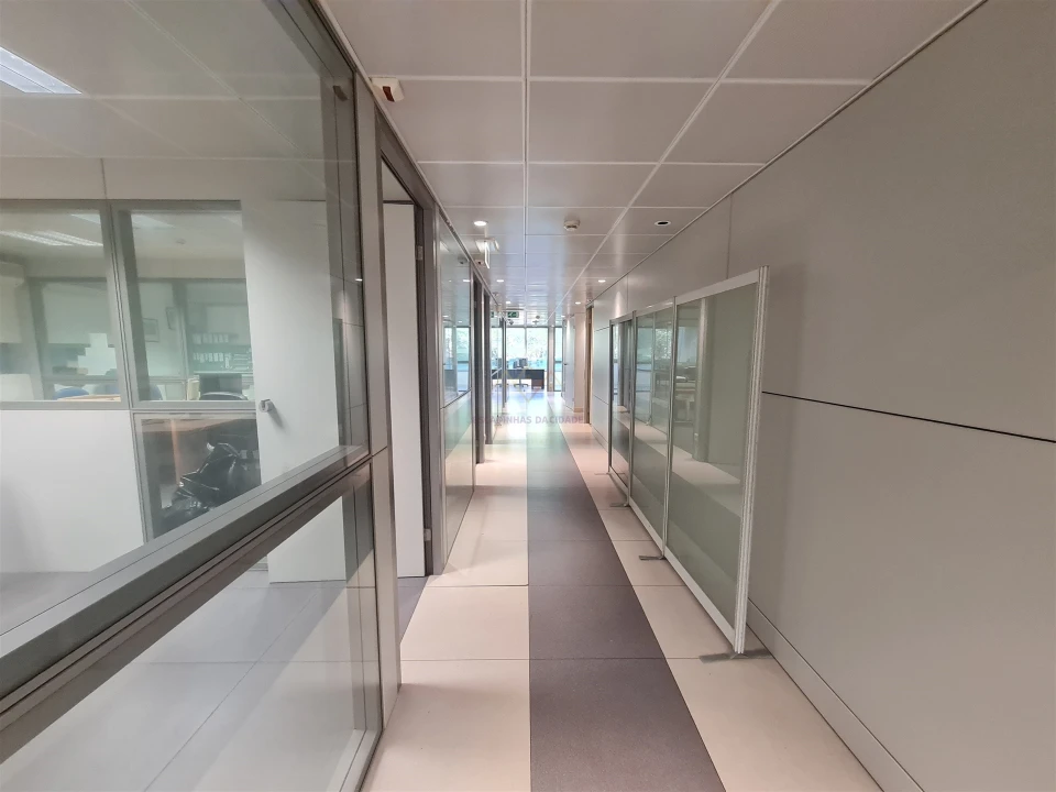 Prédio para Venda em Oeiras e São Julião da Barra, Paço de Arcos e Caxias Foto 50