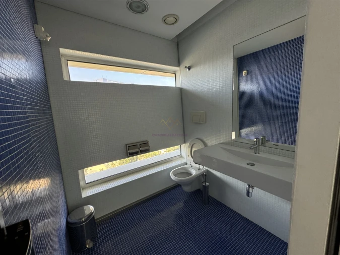 Prédio para Venda em Oeiras e São Julião da Barra, Paço de Arcos e Caxias Foto 29