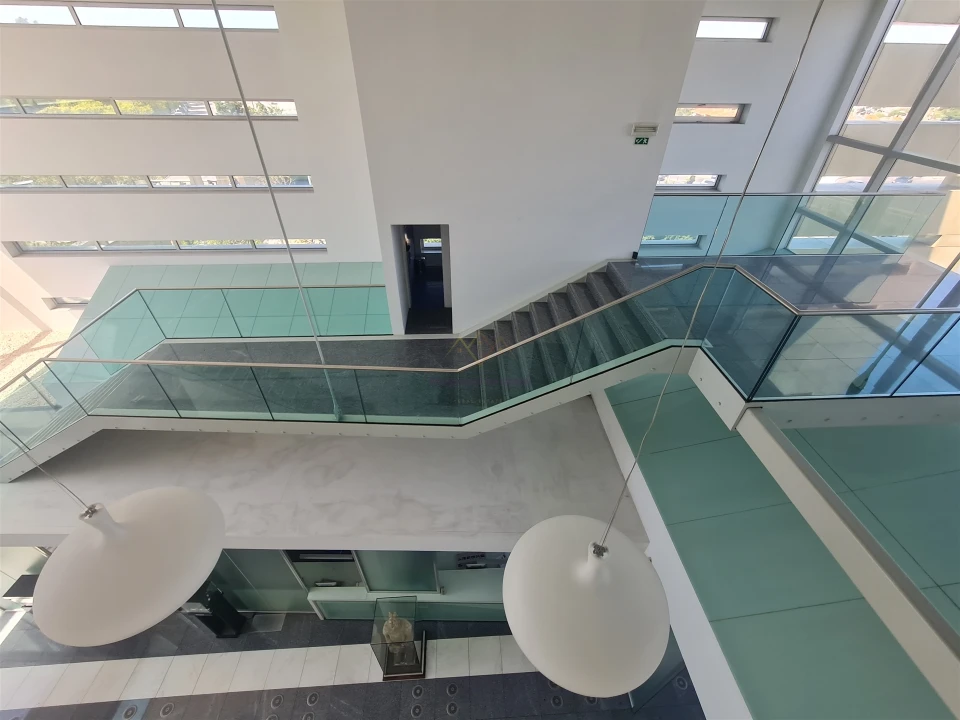 Prédio para Venda em Oeiras e São Julião da Barra, Paço de Arcos e Caxias Foto 37