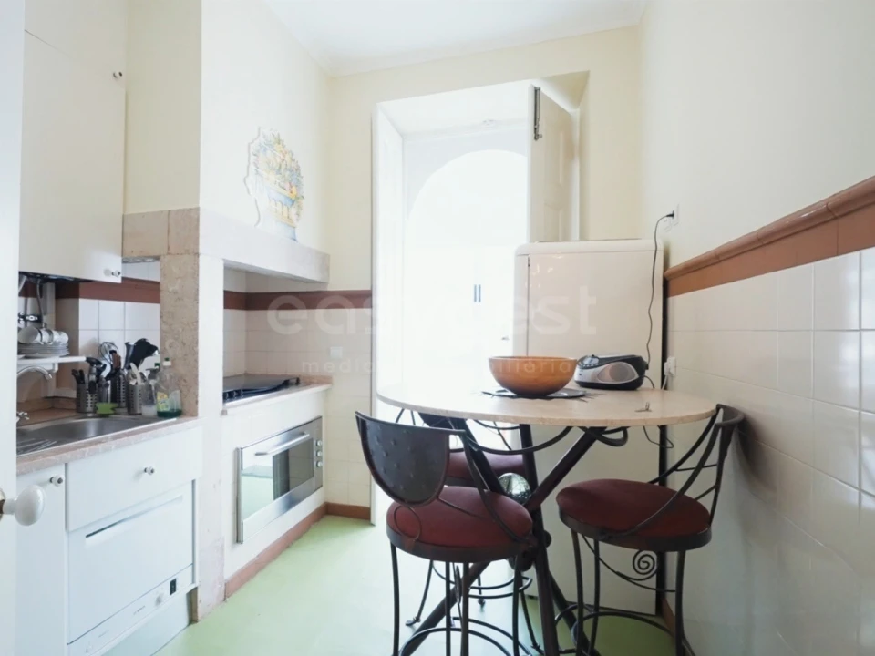 Apartamento T2 para Venda em Arroios Foto 11