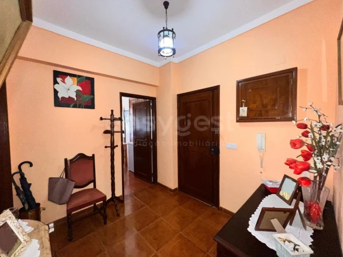 Apartamento T3 para Venda em São João Baptista e Santa Maria dos Olivais Foto 8