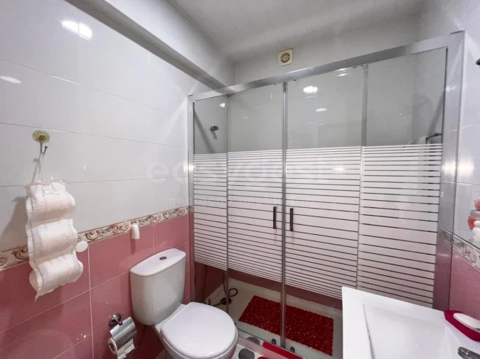 Apartamento T3 para Venda em São João Baptista e Santa Maria dos Olivais Foto 9