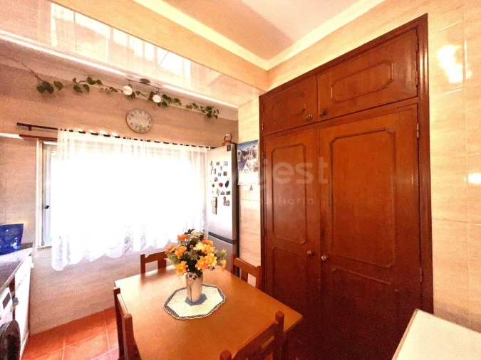 Apartamento T3 para Venda em São João Baptista e Santa Maria dos Olivais Foto 25