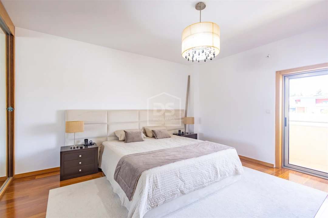 Moradia T3 para Venda em Guilhufe e Urrô Foto 18