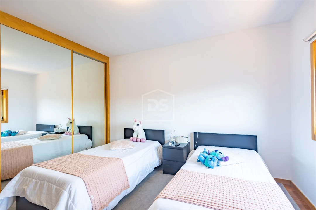 Moradia T3 para Venda em Guilhufe e Urrô Foto 24