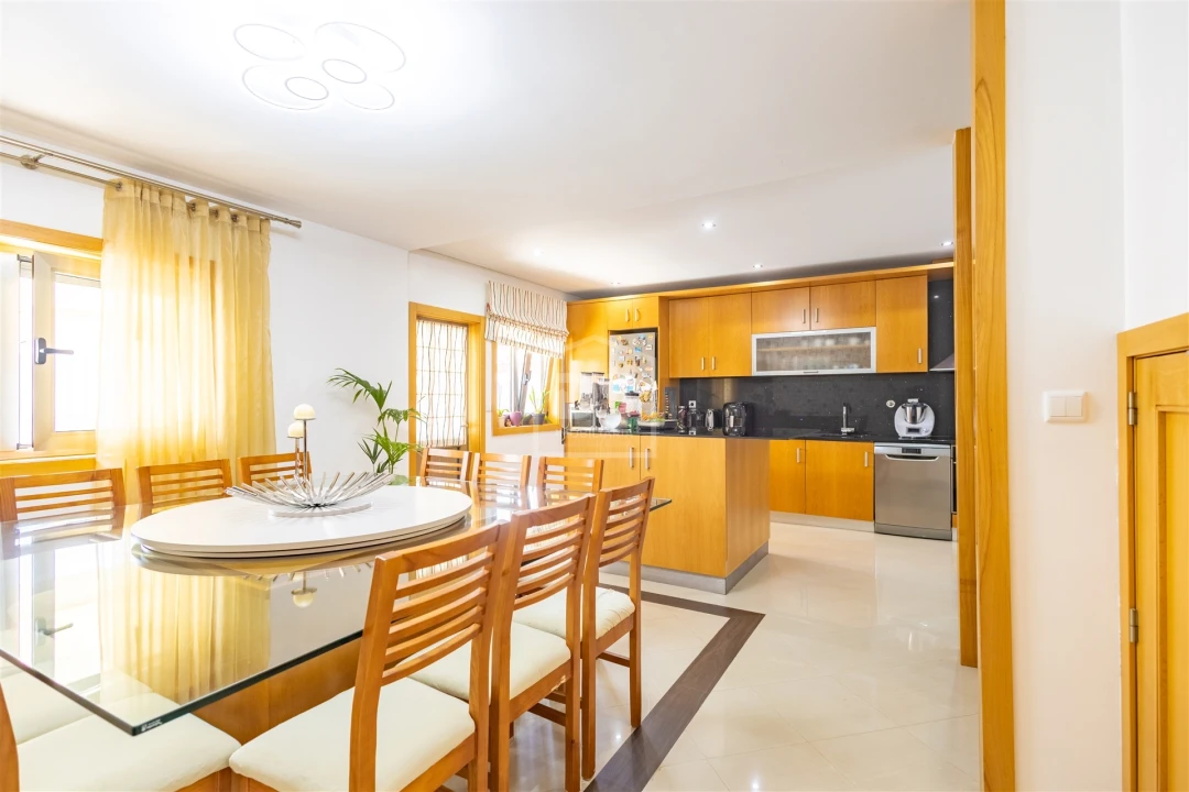 Moradia T3 para Venda em Guilhufe e Urrô Foto 7