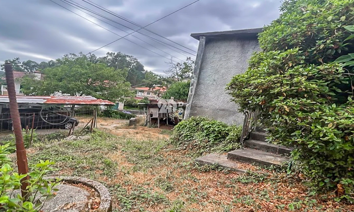 Moradia T3 para Venda em Arnoso (Santa Maria e Santa Eulália) e Sezures Foto 1