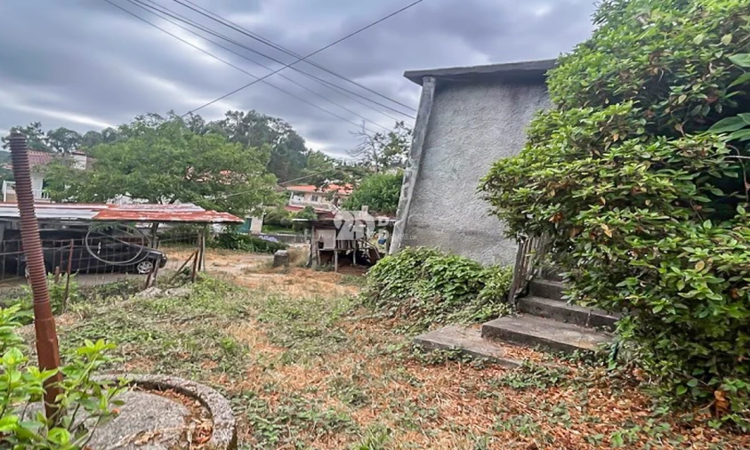 Moradia T3 para Venda em Arnoso (Santa Maria e Santa Eulália) e Sezures