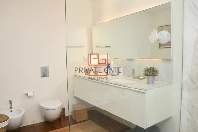 Apartamento T3 para Arrendamento em Aldoar, Foz do Douro e Nevogilde