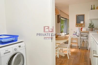 Apartamento T3 para Arrendamento em Aldoar, Foz do Douro e Nevogilde