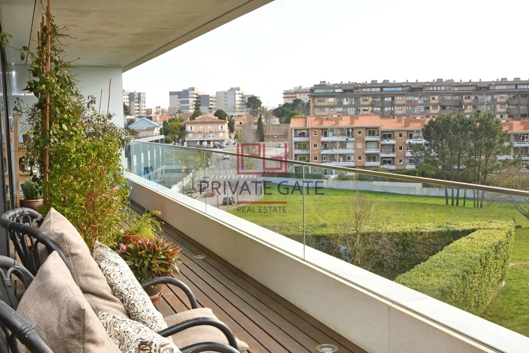 Apartamento T3 para Arrendamento em Aldoar, Foz do Douro e Nevogilde Foto 10