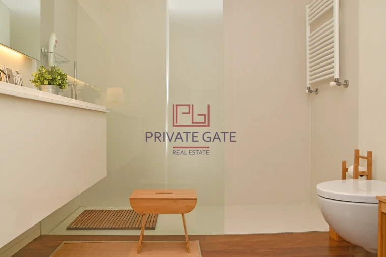 Apartamento T3 para Arrendamento em Aldoar, Foz do Douro e Nevogilde Foto 34