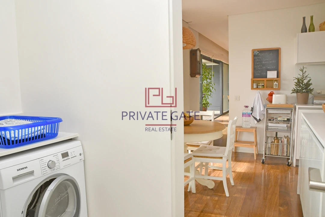 Apartamento T3 para Arrendamento em Aldoar, Foz do Douro e Nevogilde Foto 17