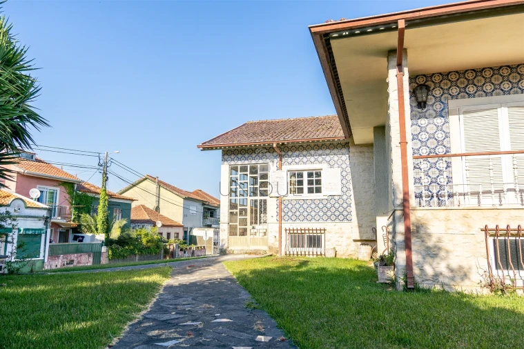 Moradia T4 para Venda em Oliveirinha Foto 5