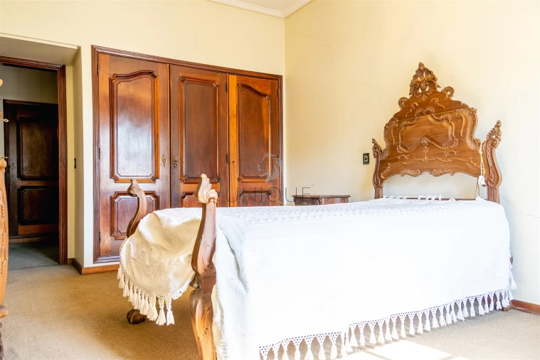 Moradia T4 para Venda em Oliveirinha Foto 45