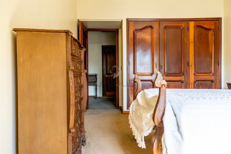 Moradia T4 para Venda em Oliveirinha Foto 49