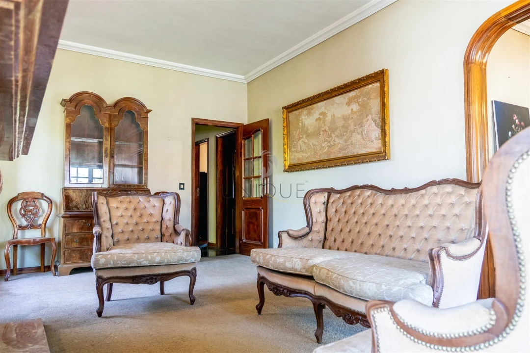 Moradia T4 para Venda em Oliveirinha Foto 13