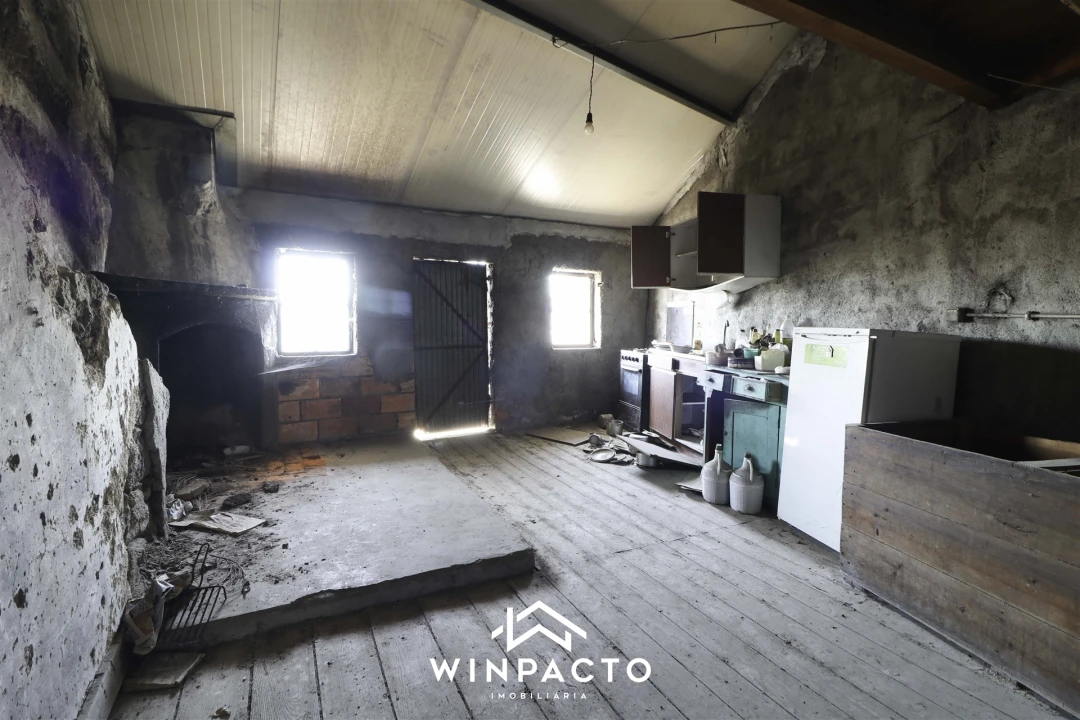 Moradia T0 para Venda em Santar e Moreira Foto 9