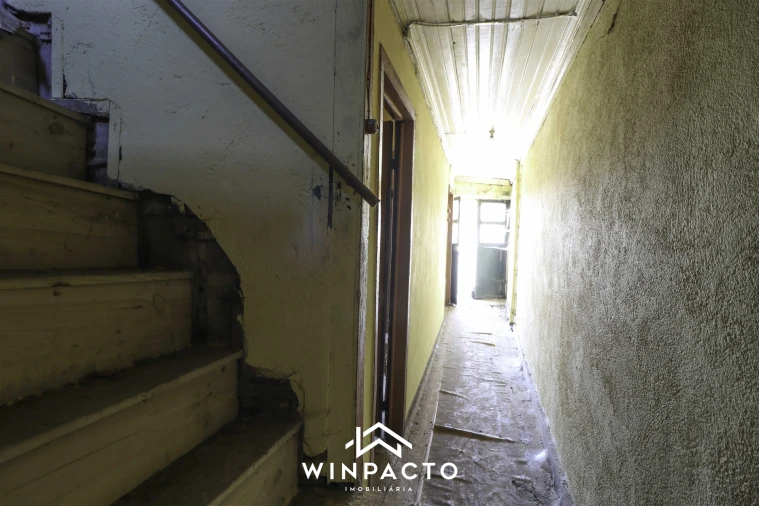 Moradia T0 para Venda em Santar e Moreira Foto 8