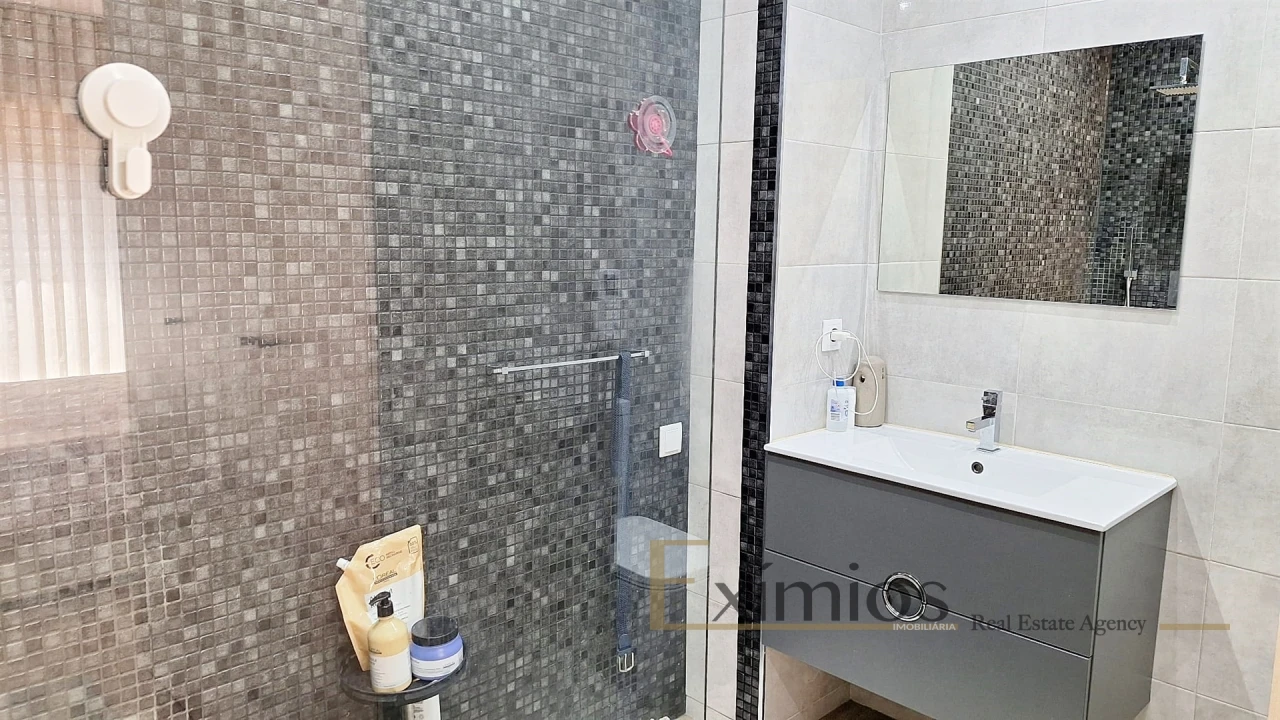 Apartamento T3 para Venda em Macieira da Maia Foto 8