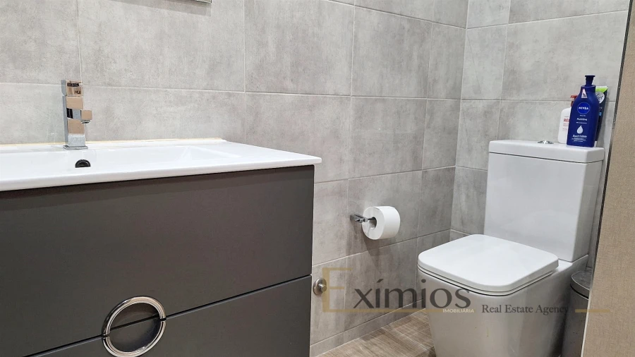 Apartamento T3 para Venda em Macieira da Maia Foto 9