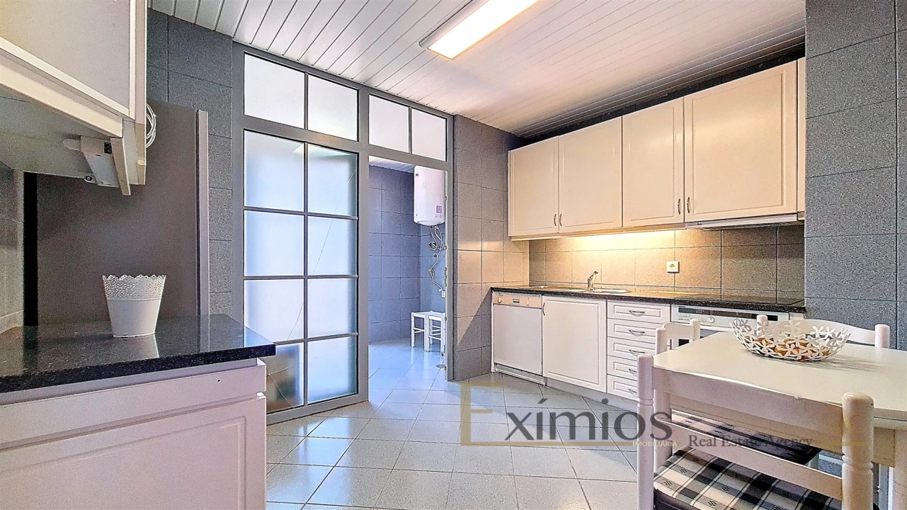 Apartamento T2 para Venda em Mindelo Foto 6